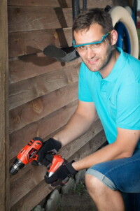 plenerowa sesja reklamowa wkrętarka